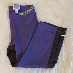 Nike Pro Purple Cropped Leggings